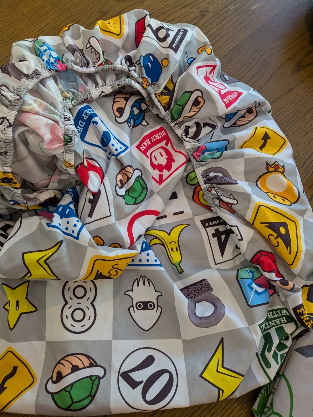 Nintendo Mario Kart Kids Bedding Panel - Colorful Character Print, Sz. Twin